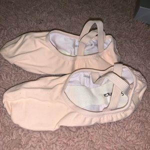 So Danca Ballet Shoes